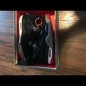 Air Jordan Retro 4